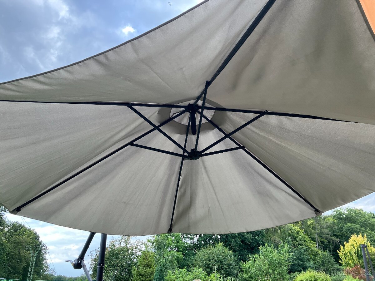 Zahradní slunečník - 3