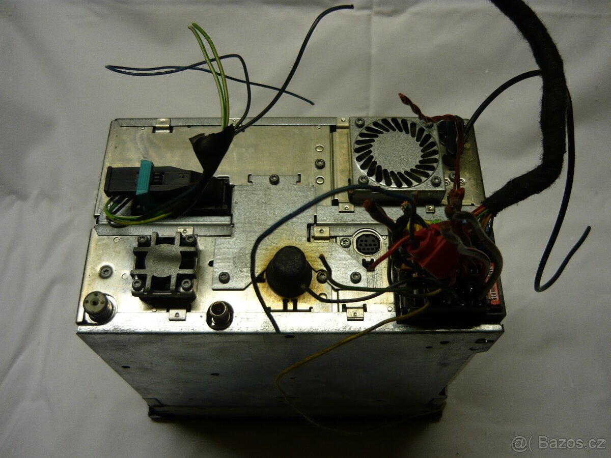 Škoda rádio navigation do Superba - 3