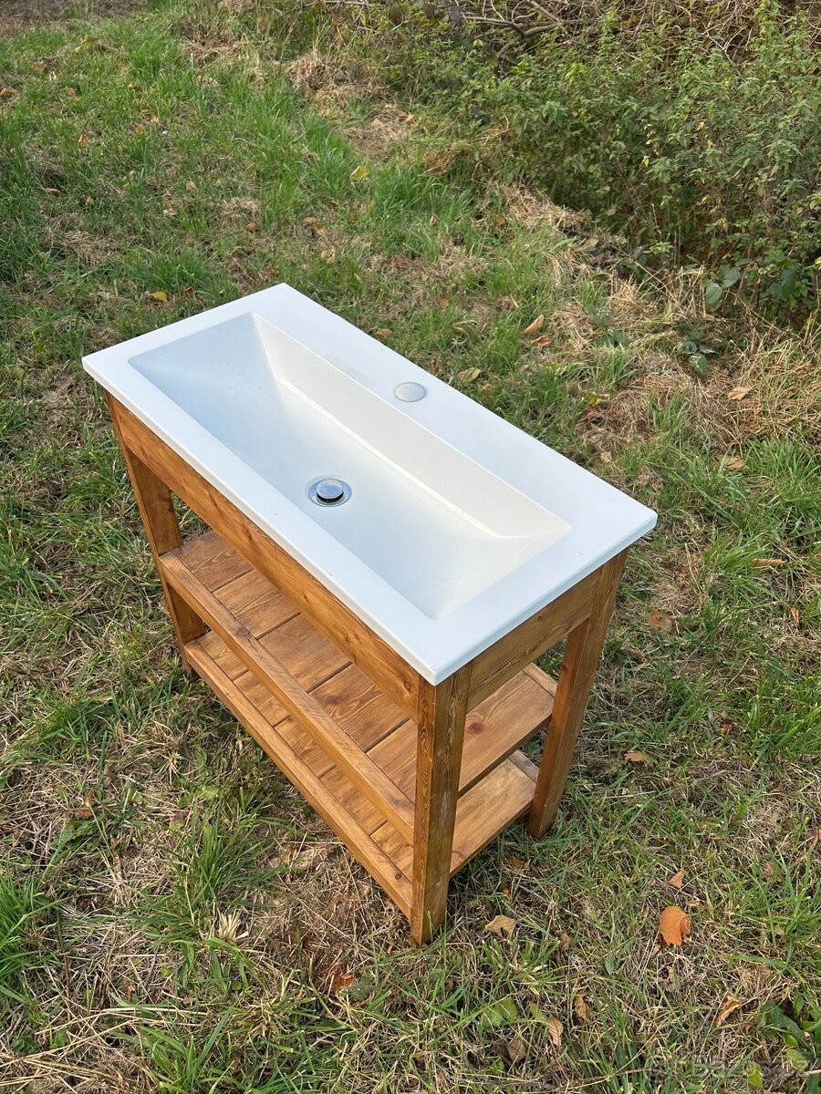 Umyvadlo se skříňkou - 3