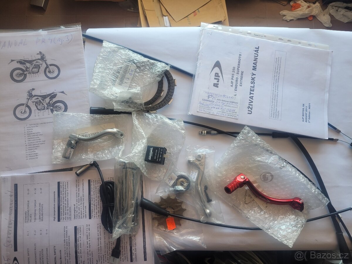 Predám n.d. na AJP a oblečenie - 3