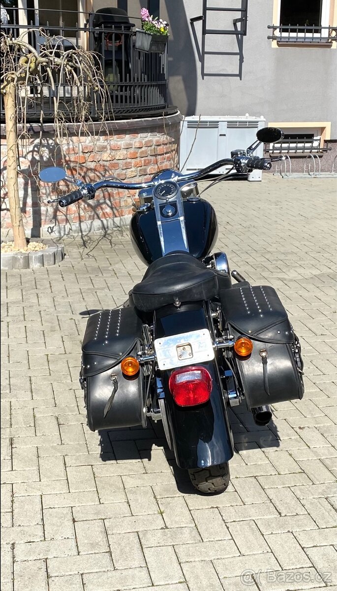 Harley - Davidson, černý Softail Heritage 88´ inch. - 3