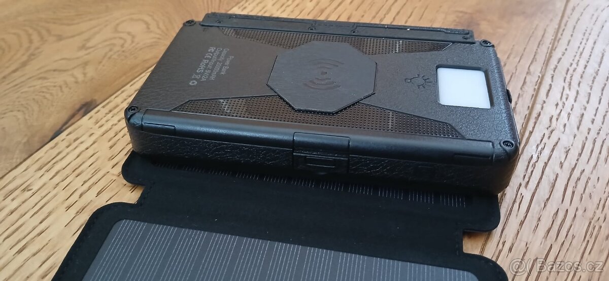 Solární nabíječka s powerbankom 9W 20000mAh ES20000B - 3