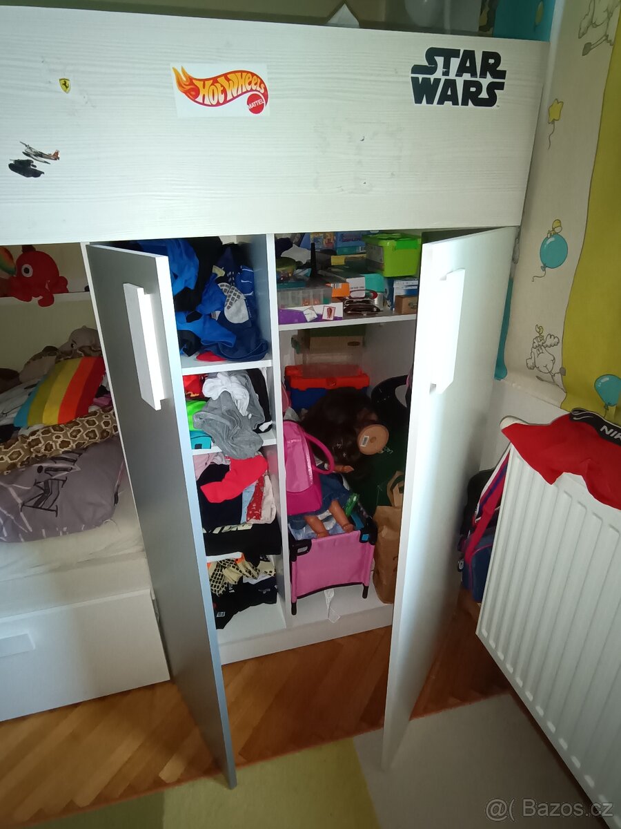 Palanda s vestavěnou skříní a velkým úložným prostorem - 3