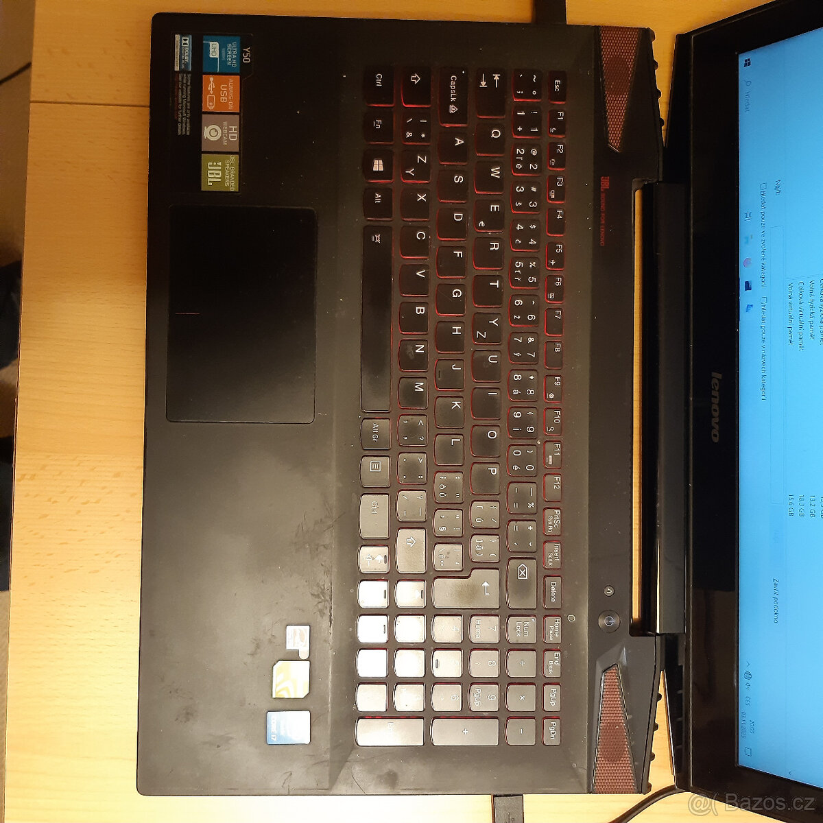 Prodám velký notebook Lenovo Y50-70 - 3