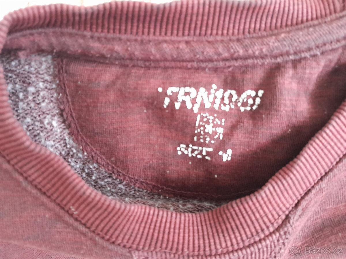 MIKINA ČERVENÁ VELIKOST M IHNED K PRODEJI - 3