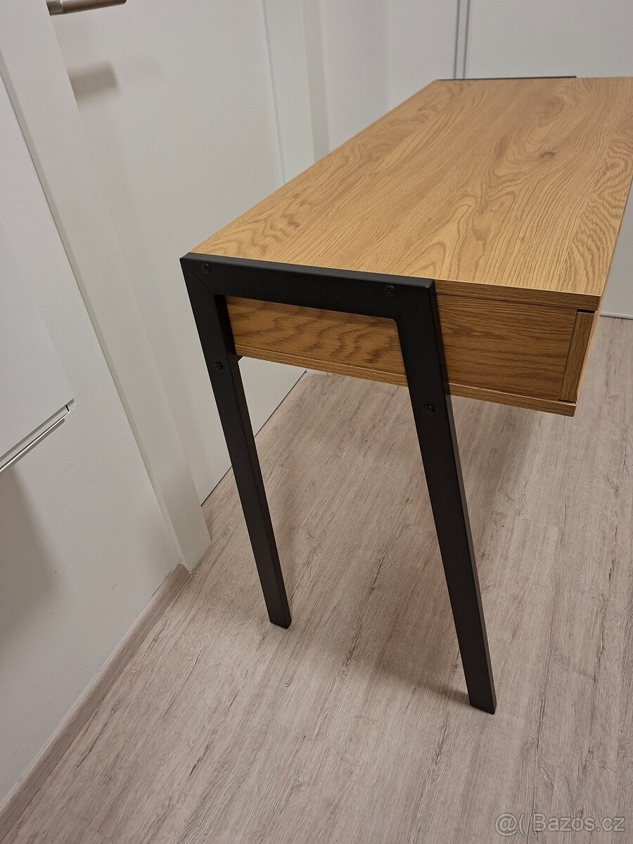 Dřevěný psací stůl Erchis - 3