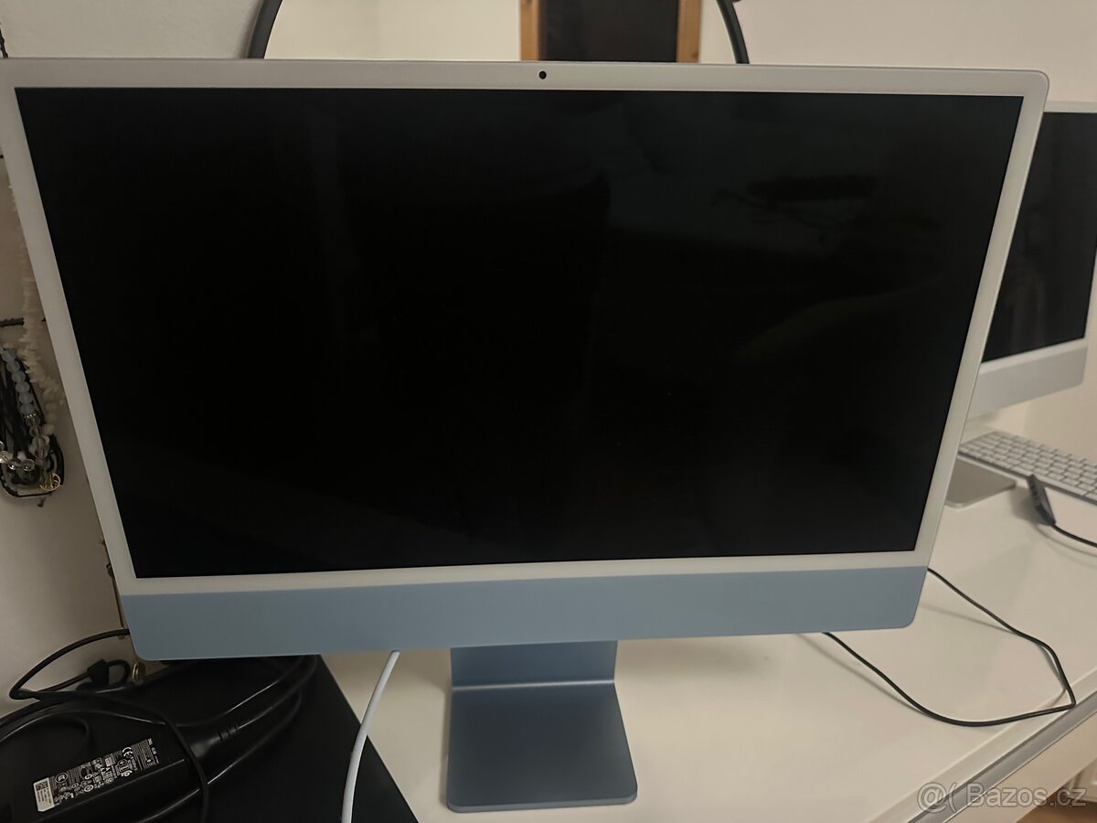 Apple iMac 24” (2021) – M1 / 8GB / 256GB - 3