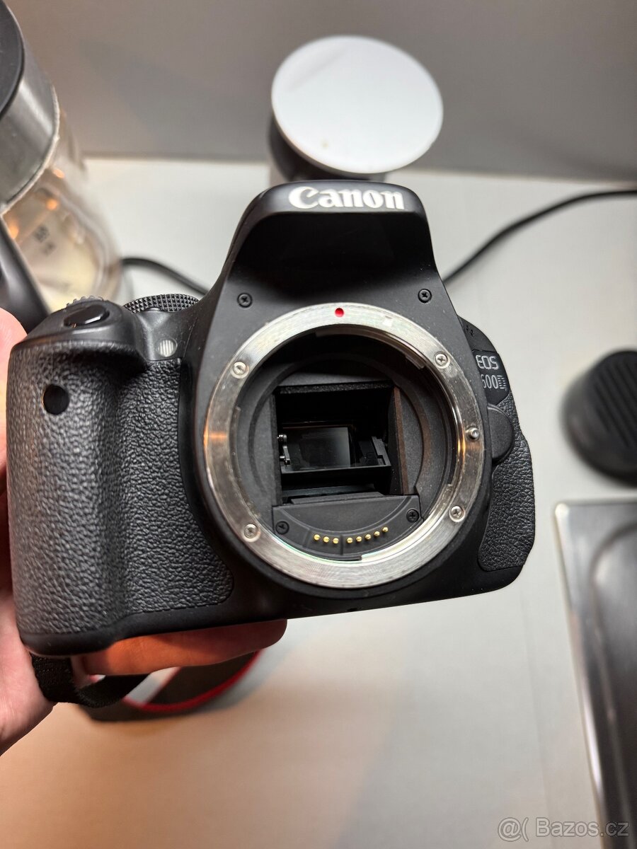 Canon EOS 600D + 2 objektivy - 3