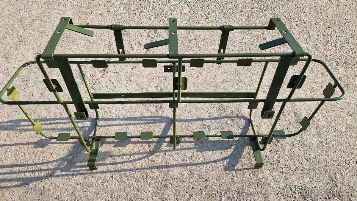 Držiak kanistrov Gaz69 - 3