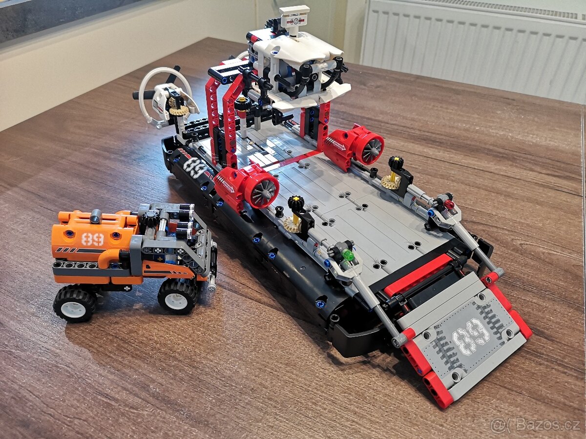 Lego Technic 42076 - Hovercraft - 3