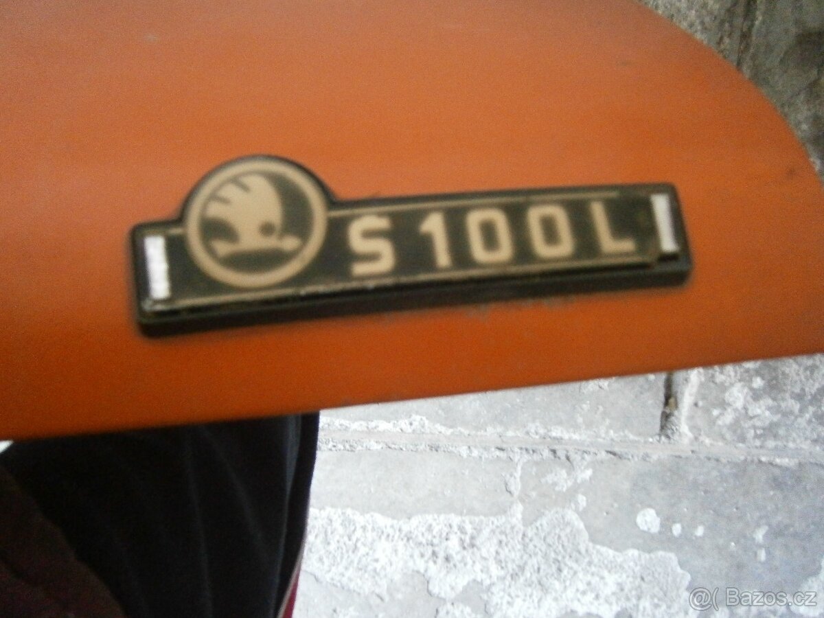 škoda 100 zadní kapota - 3