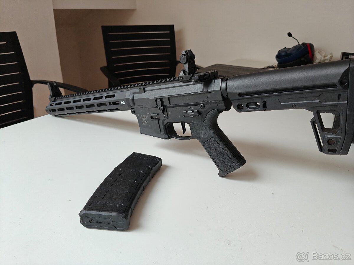 Téměř nová M4 - 3