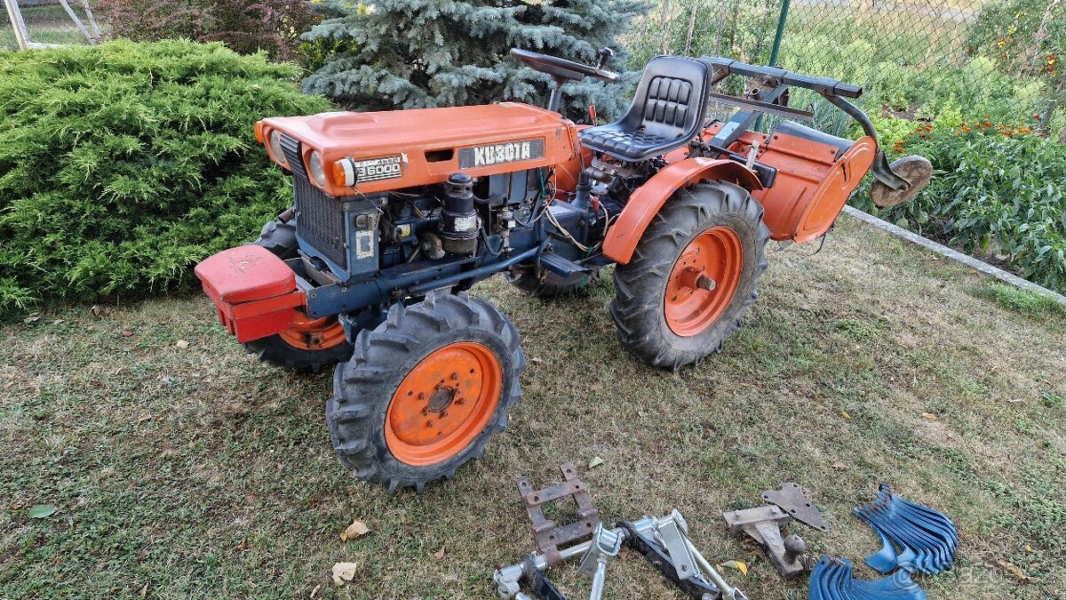 Malotraktor Kubota B6000 (4×4) + PRÍSLUŠENSTVO - 3