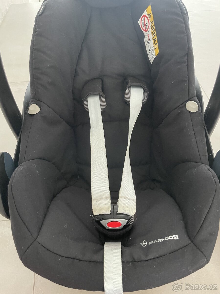 Maxi Cosi plus + základna + podsedak - 3