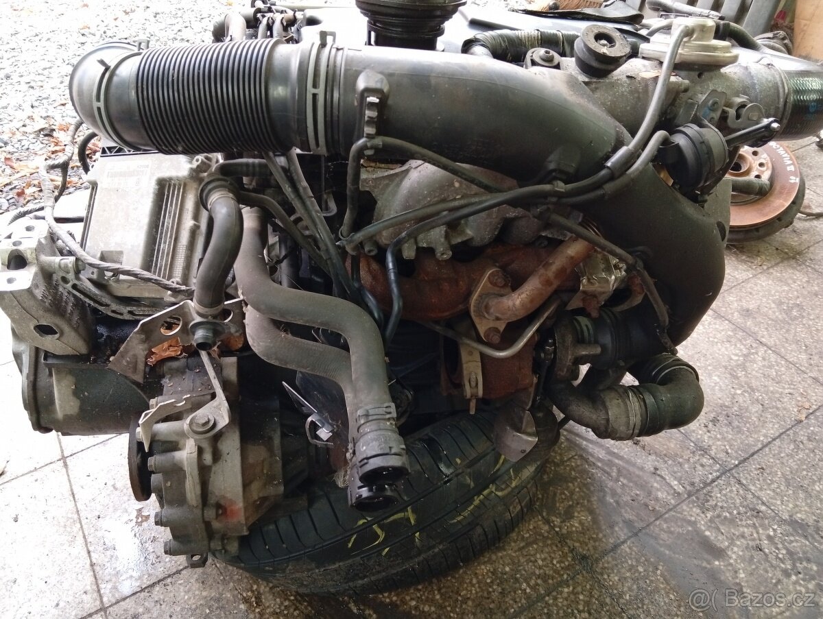 MOTOR ŠKODA OCTAVIA - 3