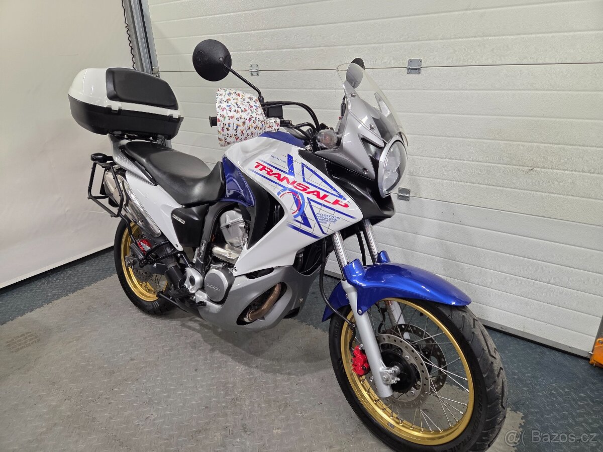 Honda XL700 V Transalp - 3