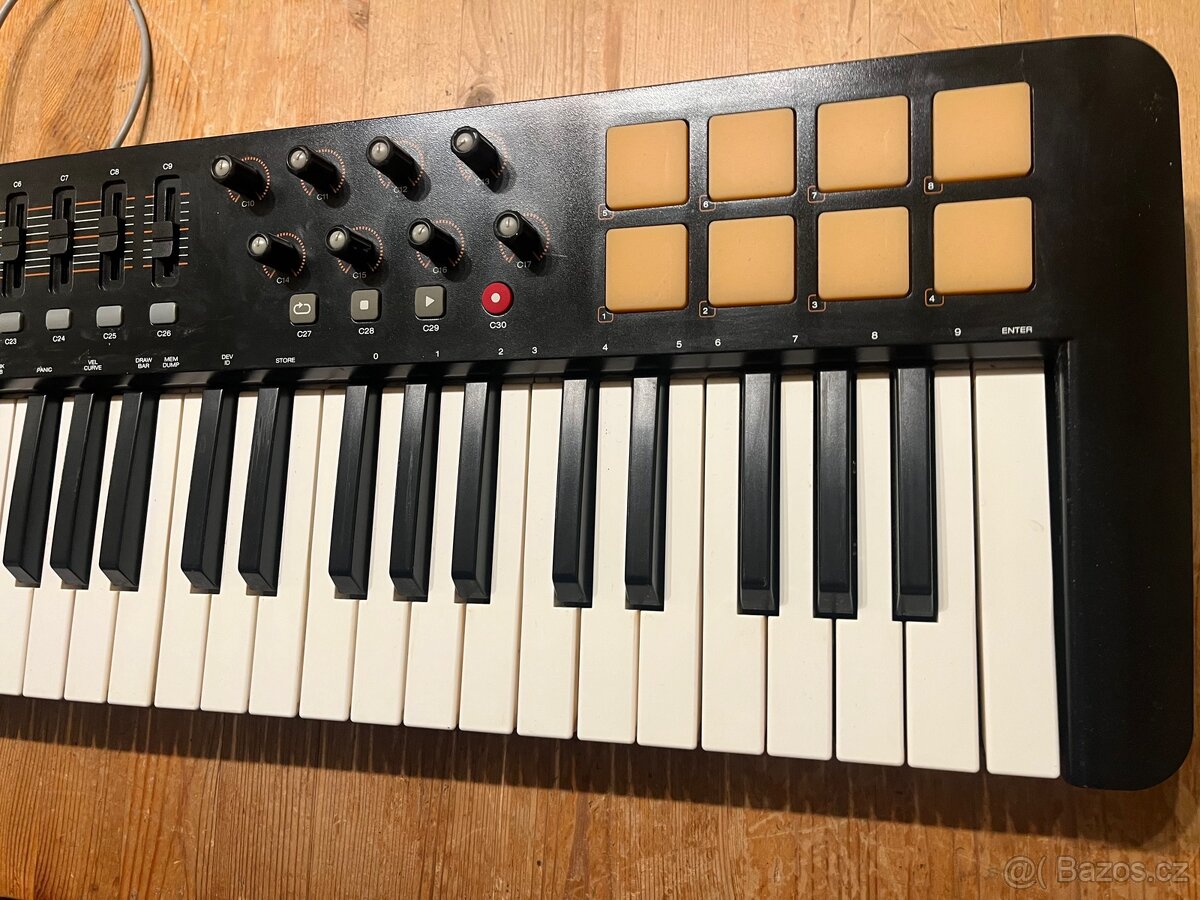 M-AUDIO Oxygen49 MIDI USB keyboard - 3