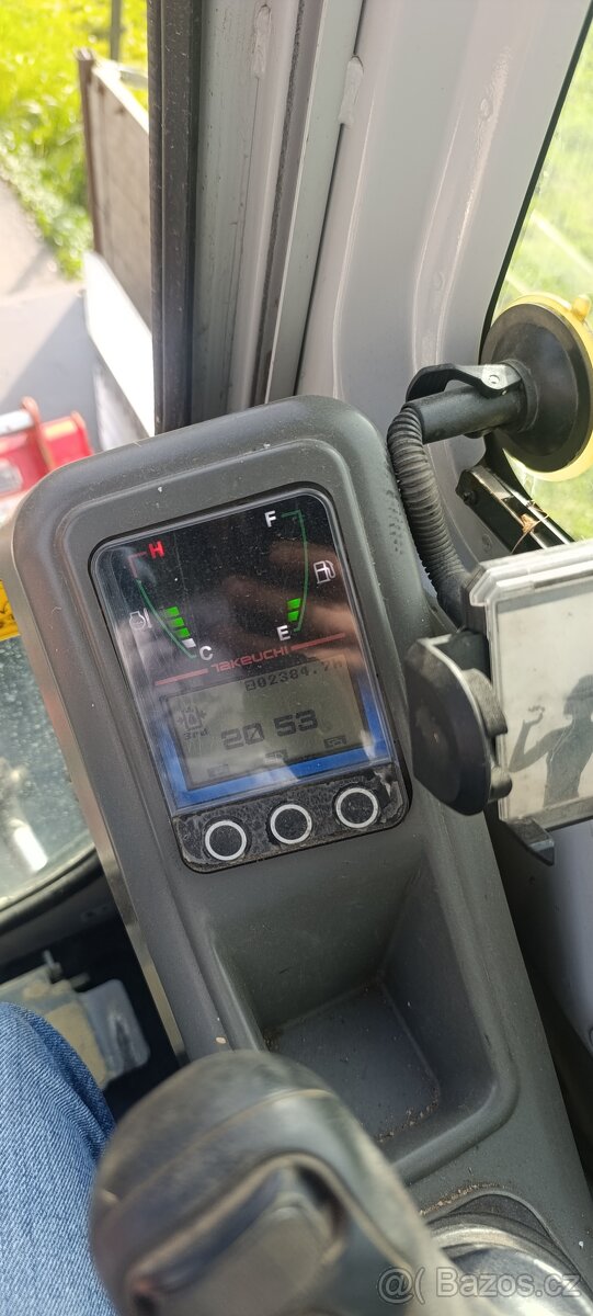 Minibagr Takeuchi TB216 - 3