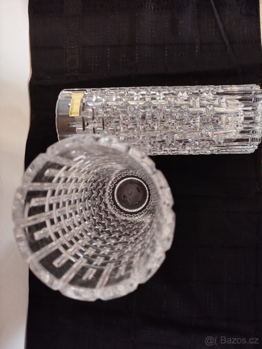 Prodám broušenou vázu - 3