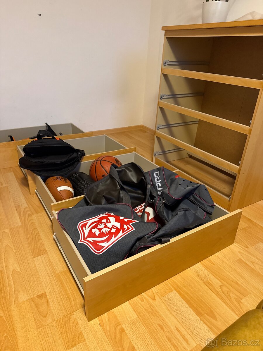 Komoda se šuplíky - 3