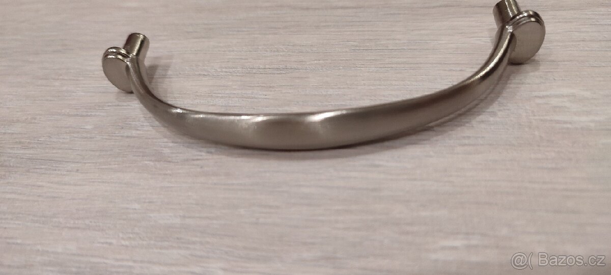 Úchytky Ikea Antik 401.387.84 - 3