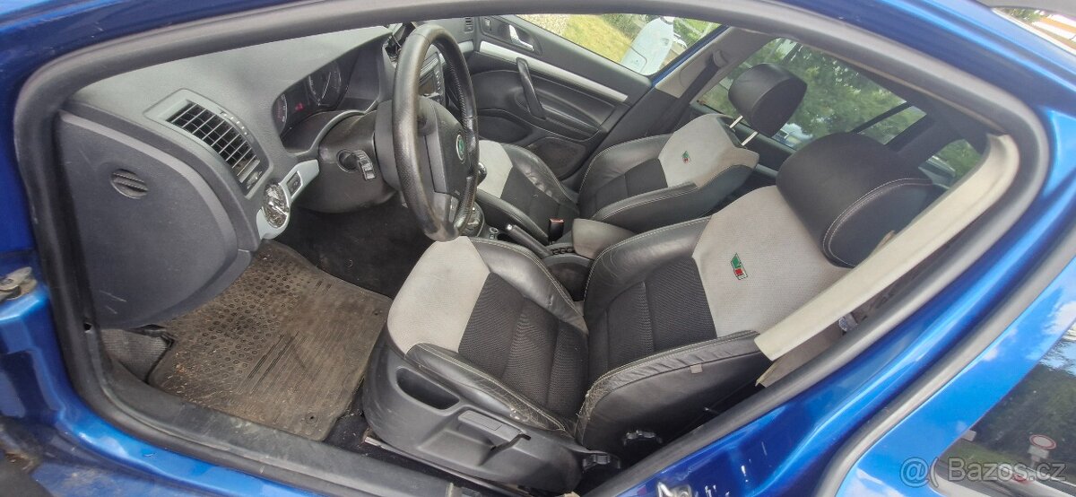 Octavia 2 rs 2.0 tdi combi dily z celeho vozu - 3