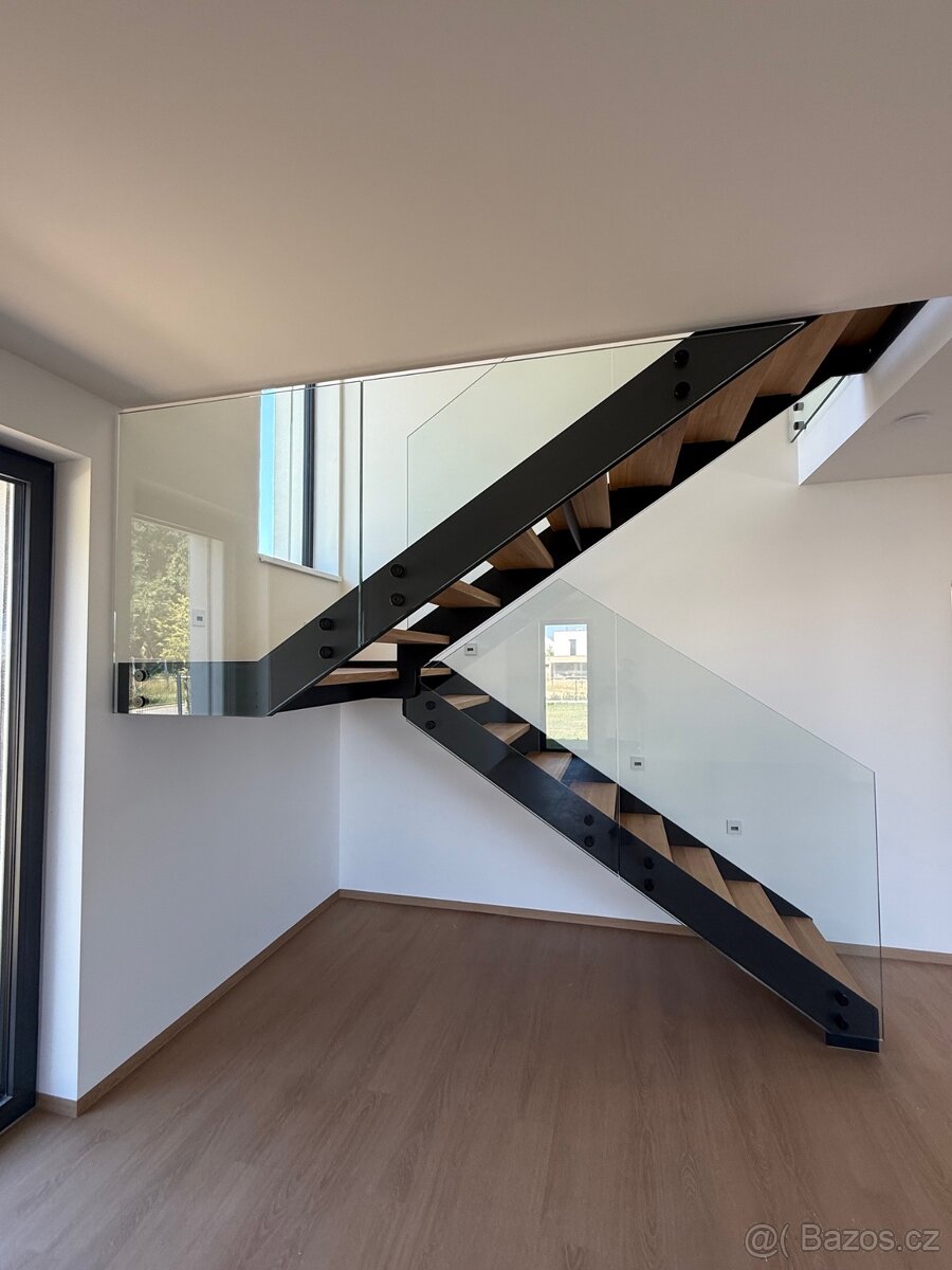 Kovové schodiště, kovové, ocelové schody - Praha - 3