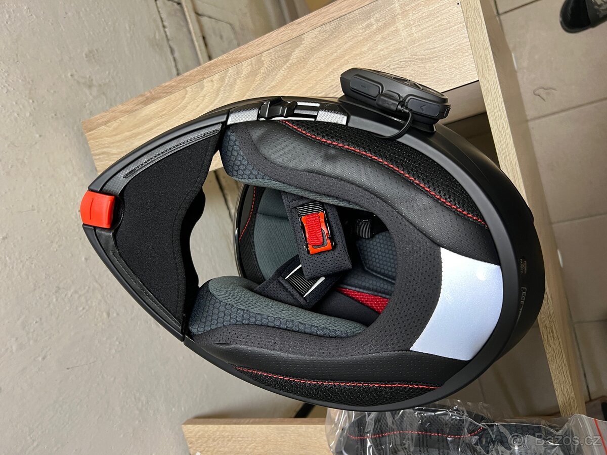 Výklopná helma na motorku ULTIMATE SPEED - 3