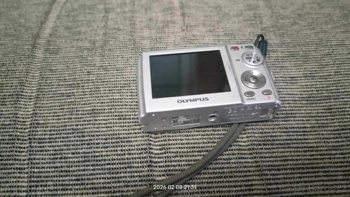 Fotoaparát Olympus FE-200 - 3