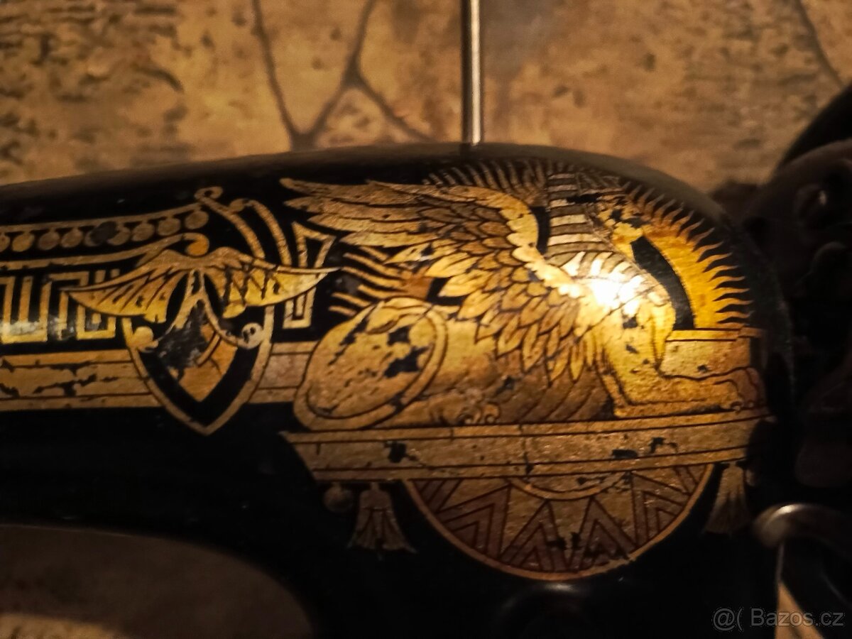 Torzo šicího stroje - 3