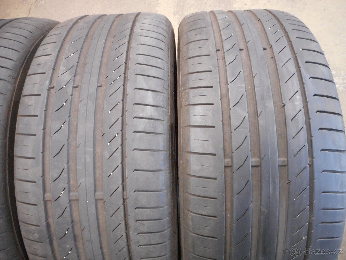 235/45R18 94W - 3