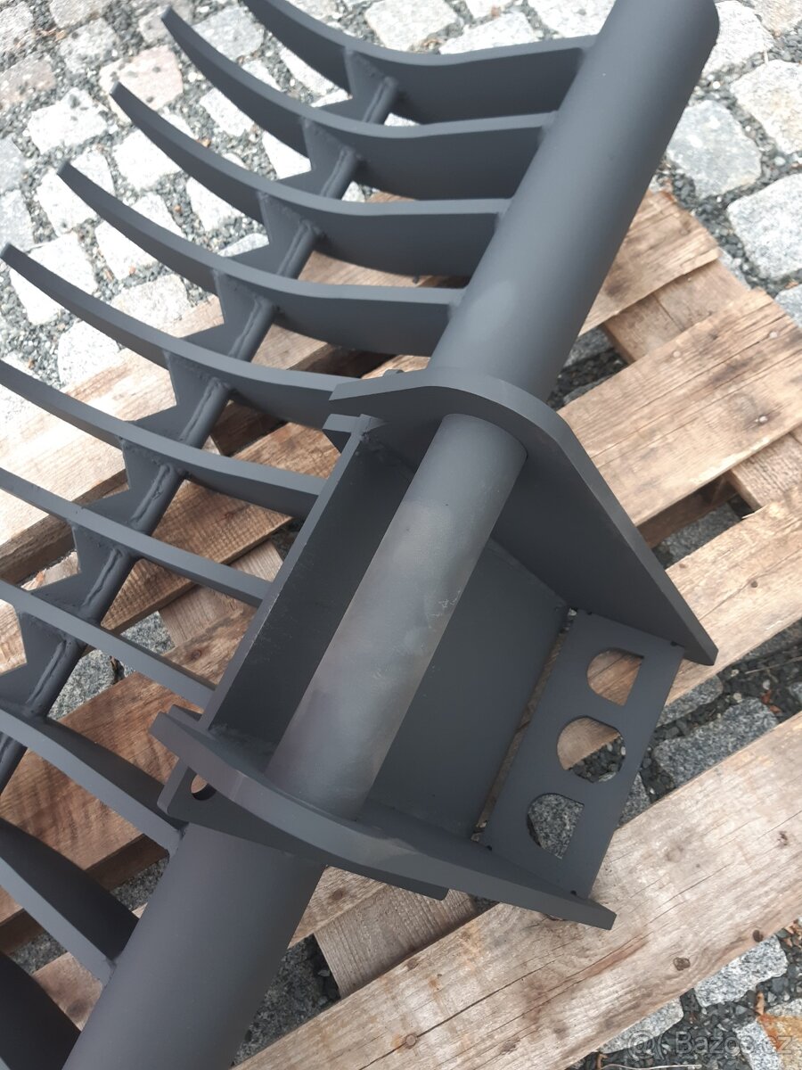 Hrábě na minibagr - 3