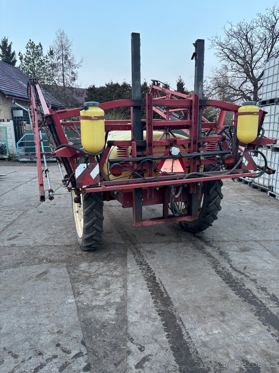 Postřikovač hardi - 3