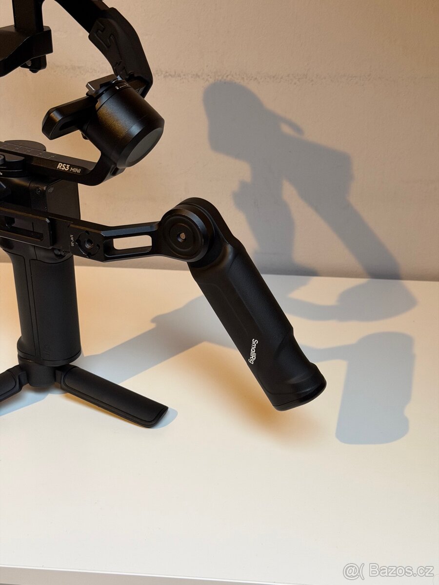 DJI RS3 Mini + SmallRig rukojeť - 3
