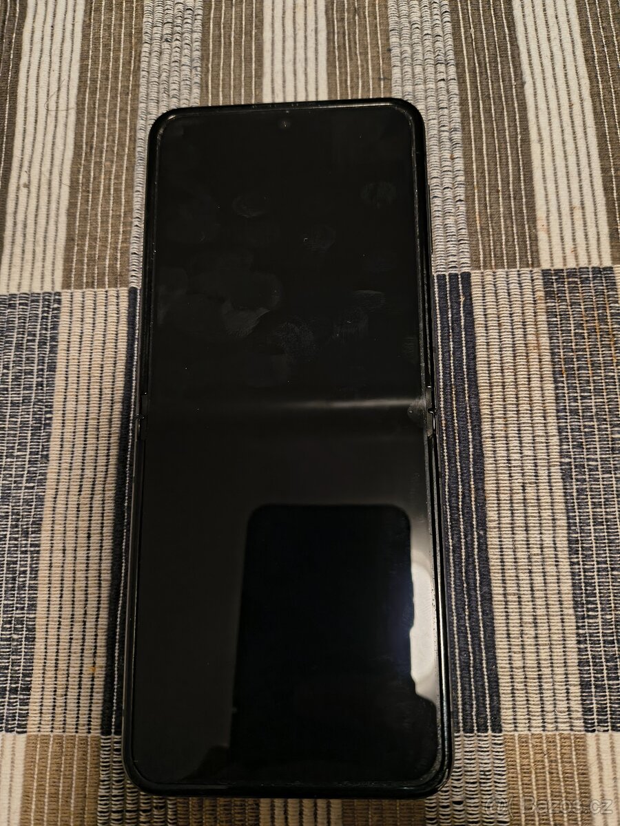 Galaxy Z Flip 5 - 3