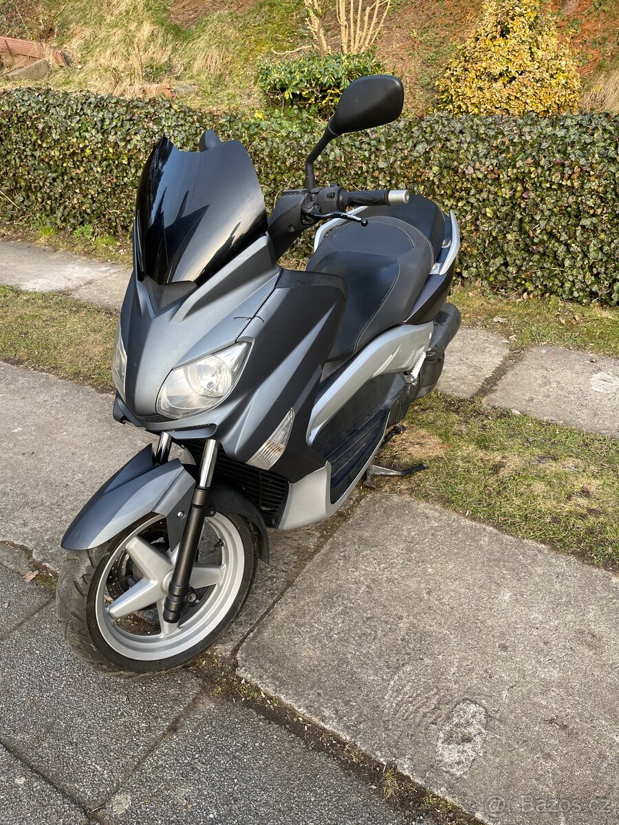 MBK Yamaha Xmax 125 - 3