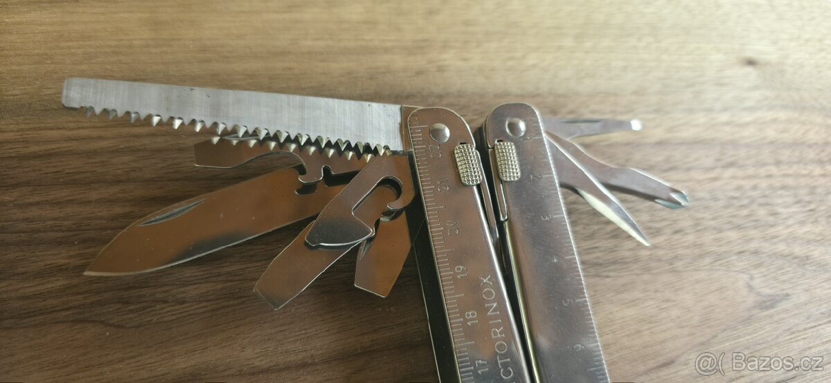 Victorinox Swistool - 3