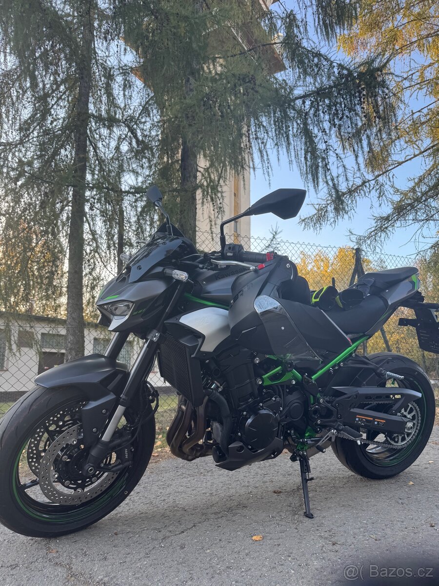 Kawasaki Z900 - 3