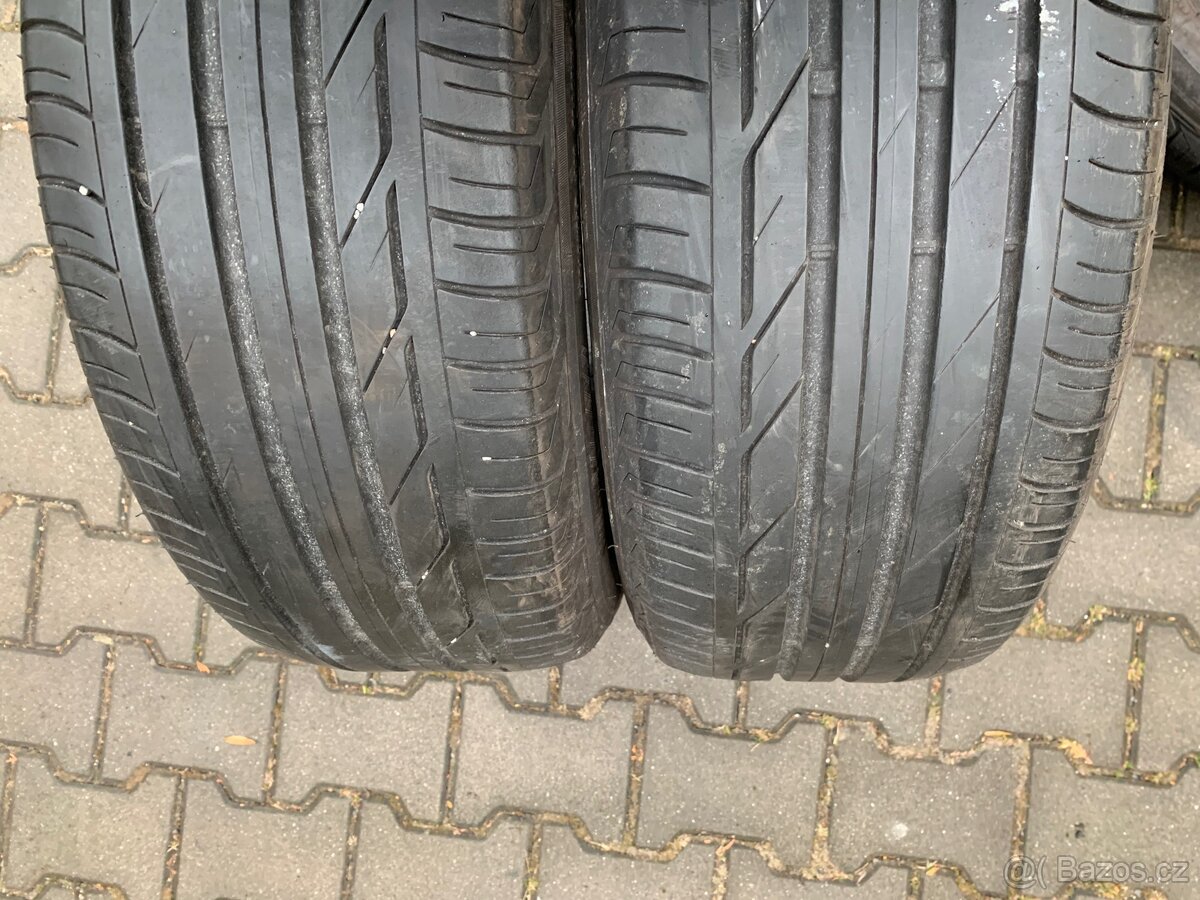 225/50/18 Bridgestone - 3