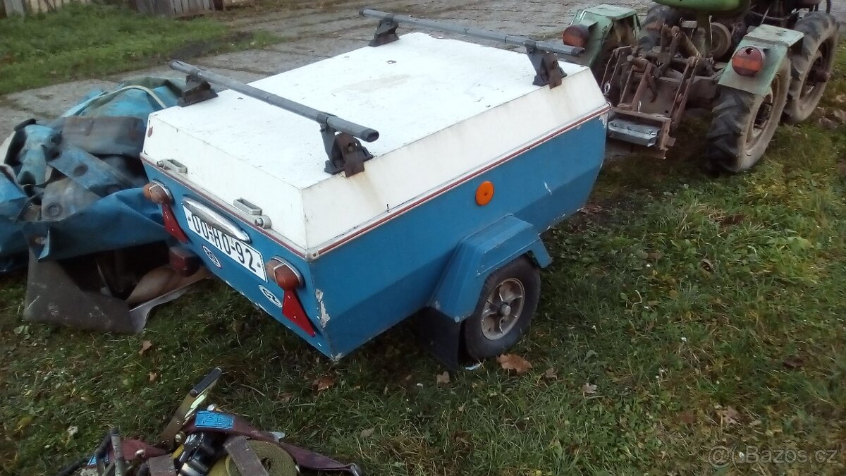 Přívěsné vozíky - 3