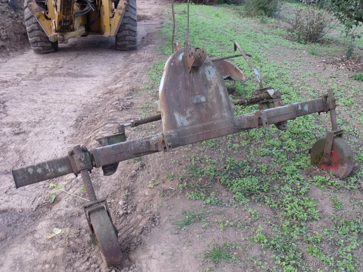 Plečka NDR typ FORTSCHRITT P 437 - 3