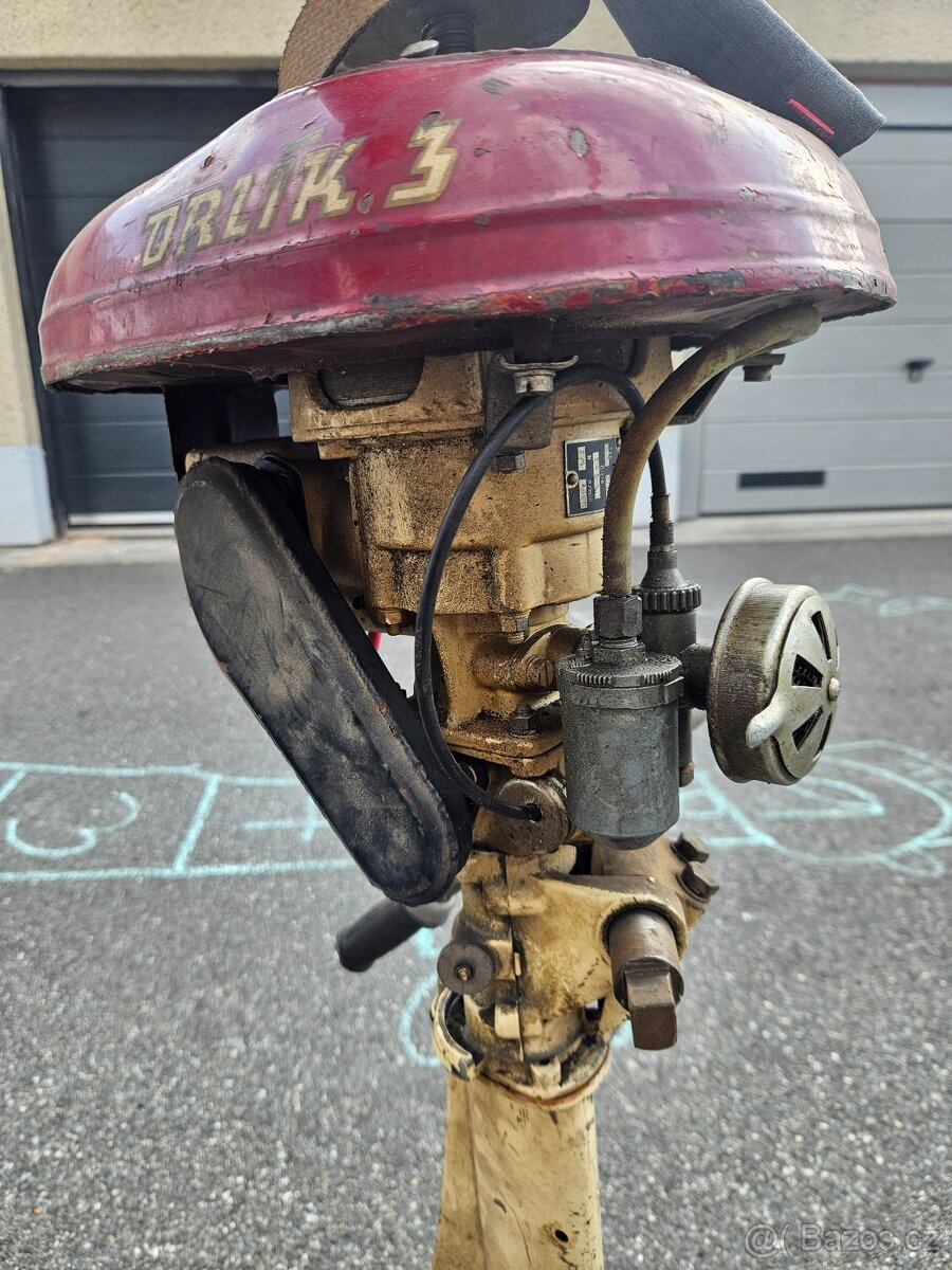 historický lodní motor Orlík 3 - 3