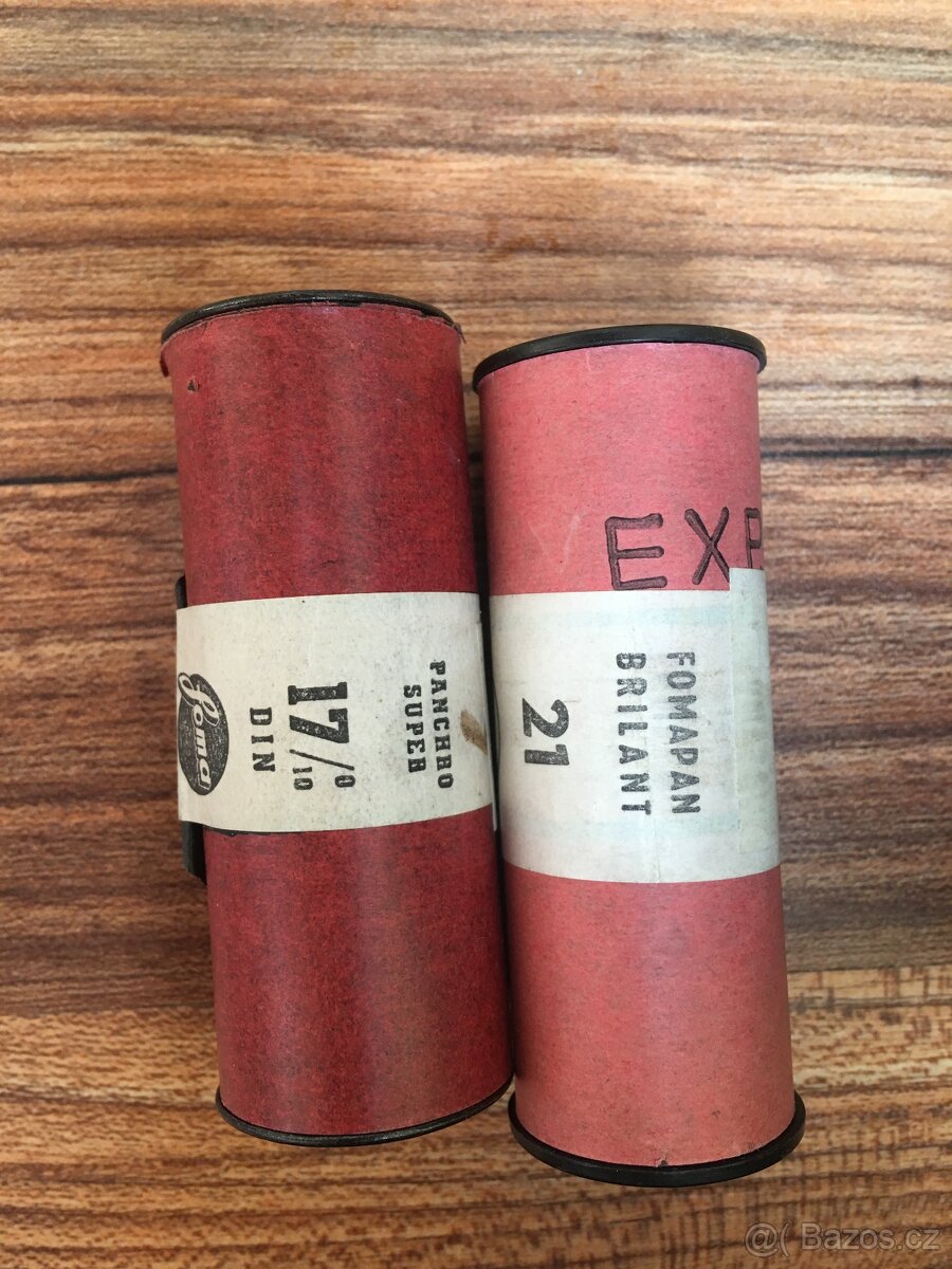 Starý fotoaparát Agfa Box Spezial - 3