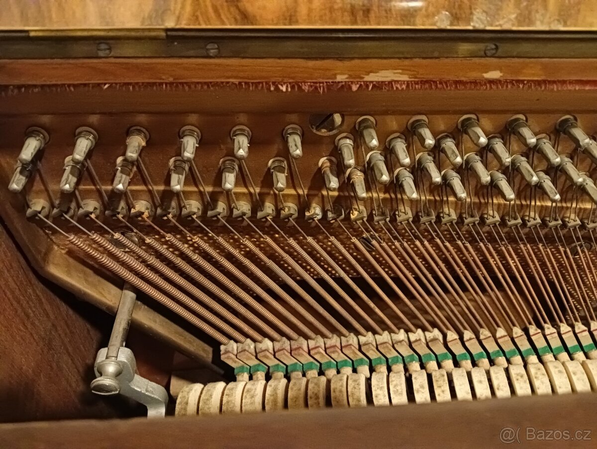 Piano August Forster - 3