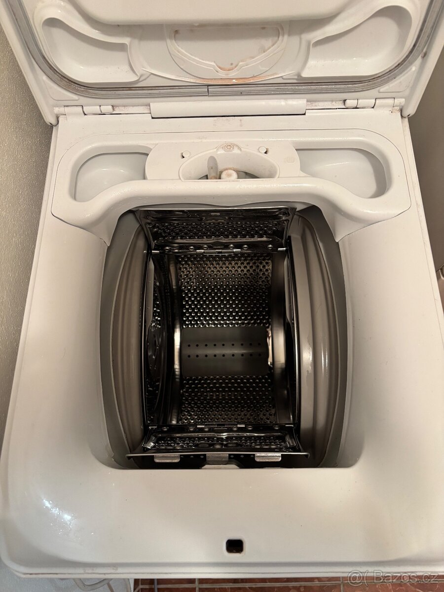 Pračka Electrolux vrchem plněná - 3