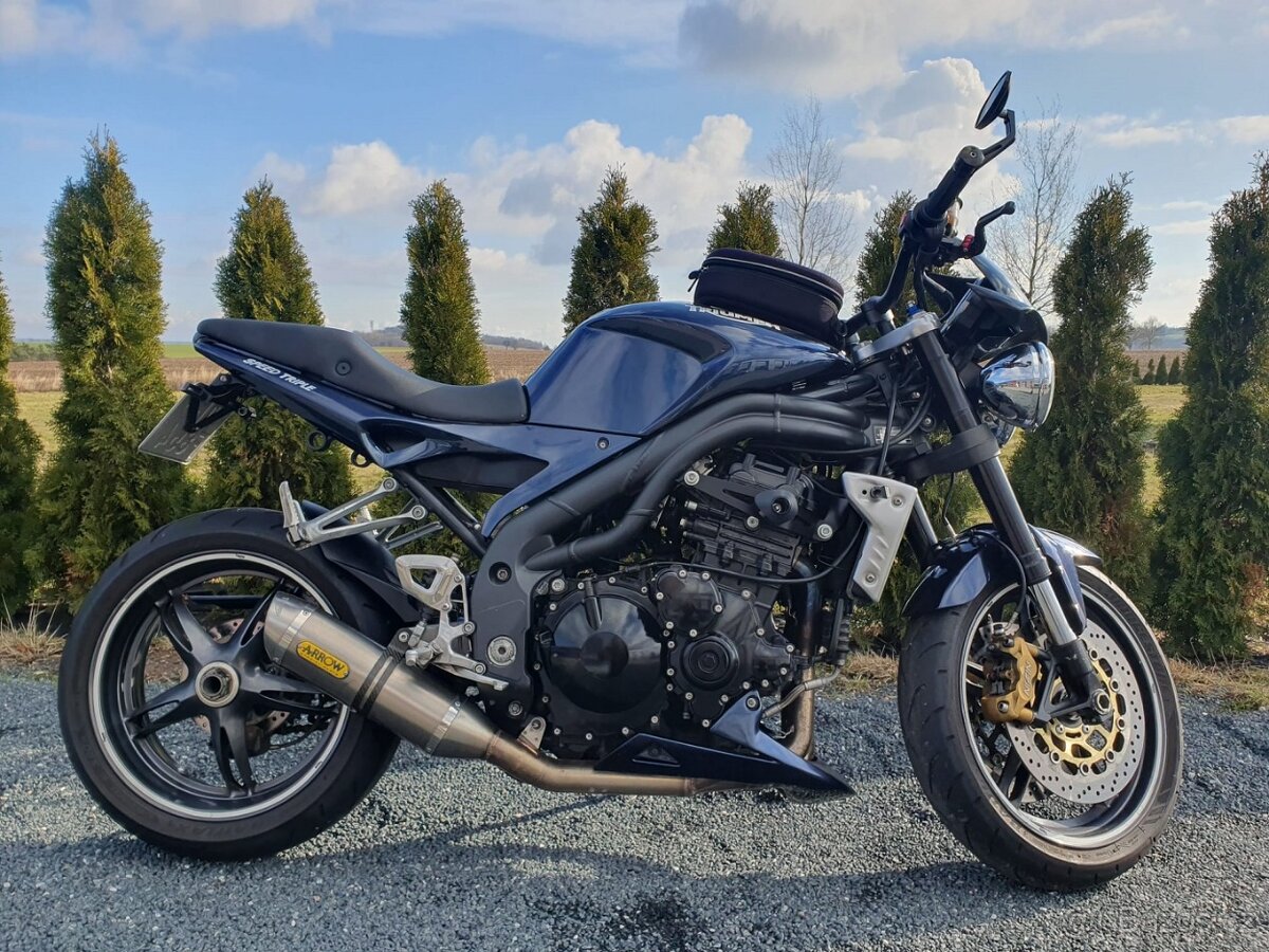 Triumph Speed Triple 1050 - 3