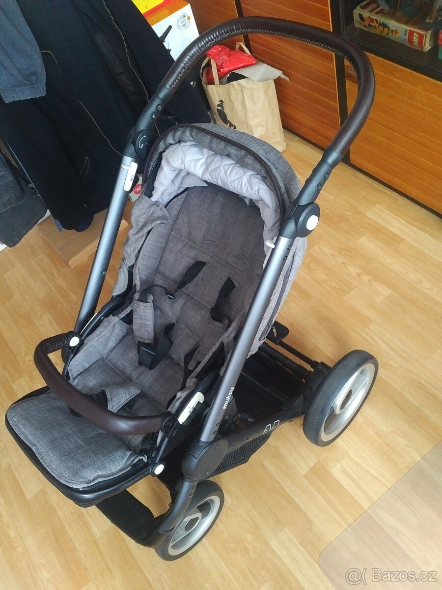 Velká sleva kočárek MUTSY EVO - 3