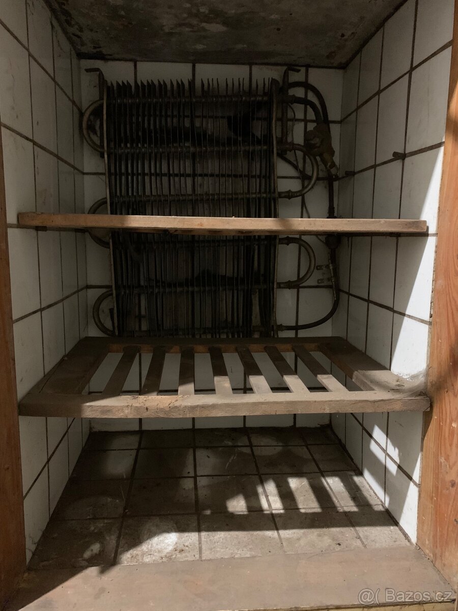 Historická lednička 1930–1950 - 3