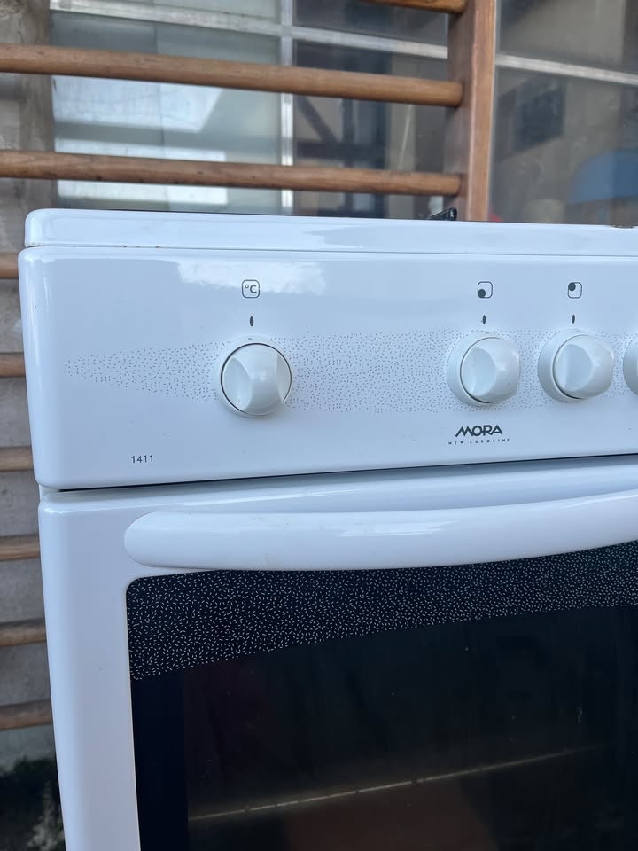 Plynový sporák MORA 1411 na propan-butan lahve - 3