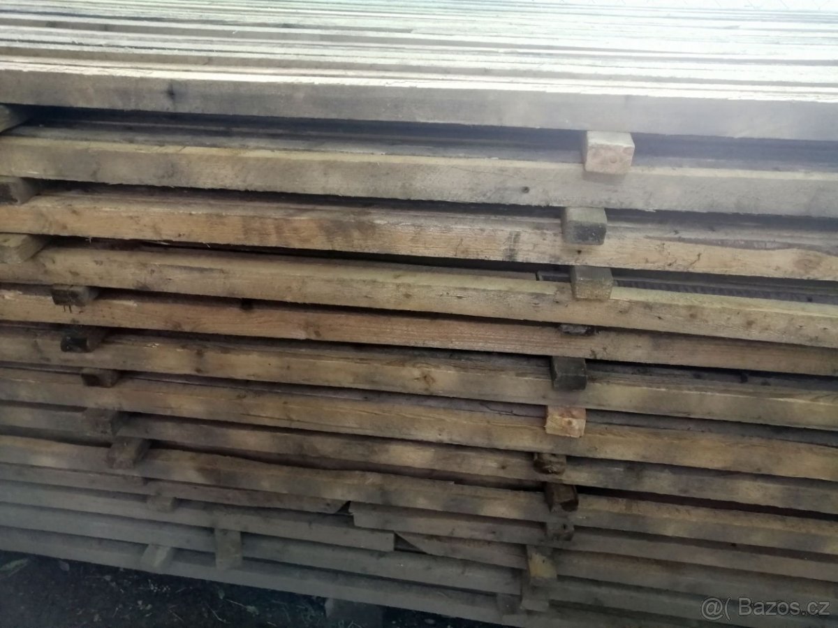 Střešní latě, hranoly, prkna - 3